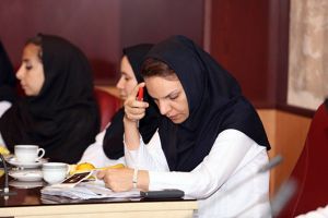 جلسه کمیته مورتالییتی مورخ هشتم آبان ماه سال جاری در مرکز قلب و عروق شهید رجایی: عکس شماره 1 / 12